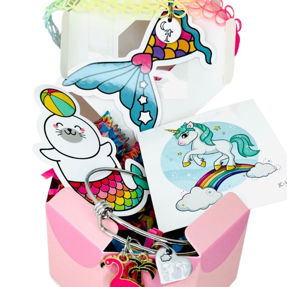 Little Girl Gift Boxes / Little Girl Party Favors / Girl Gifts / Girl Gift Boxes - Picture 8 of 8